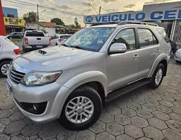 Toyota Hilux SW4