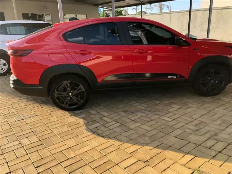 Fiat Fastback Vermelho 4