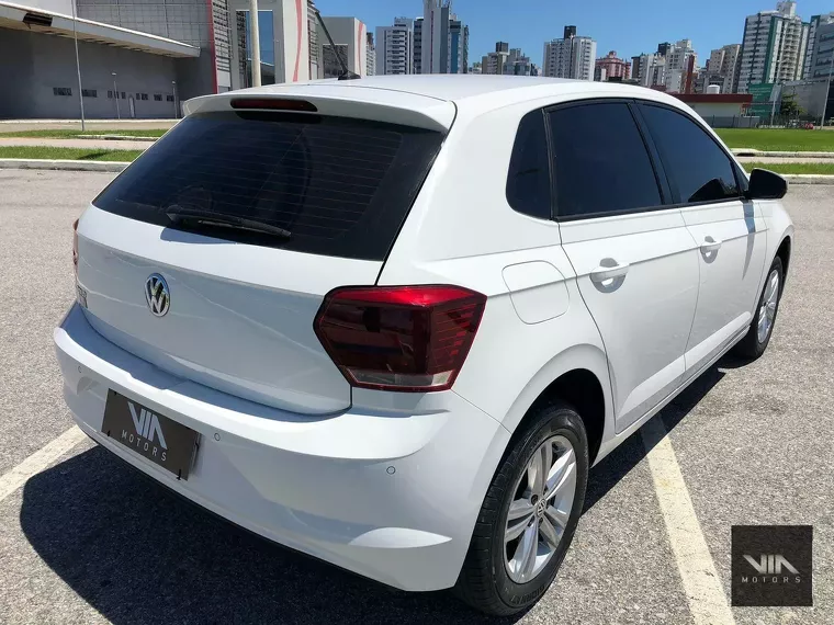 Volkswagen Polo Hatch Branco 1