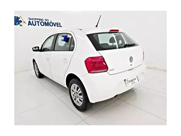 Volkswagen Gol Branco 9