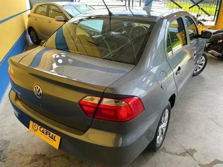 Volkswagen Voyage Cinza 7