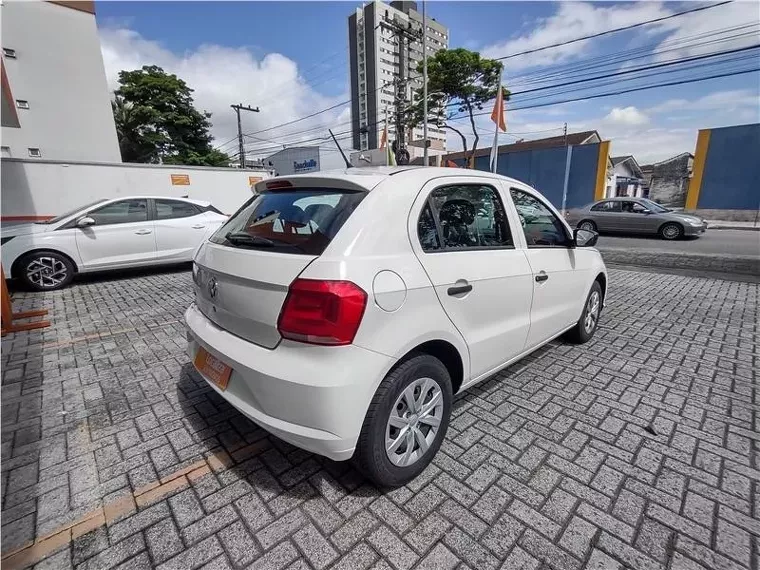 Volkswagen Gol Branco 5