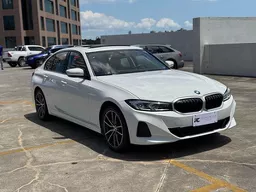 BMW 320i
