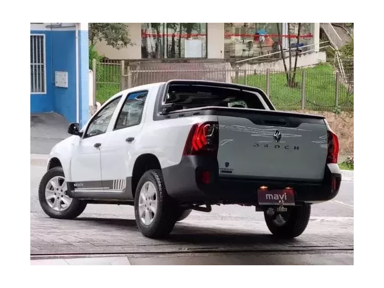 Renault Duster Oroch Branco 2