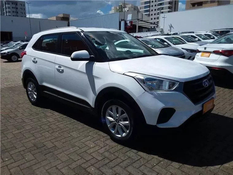 Hyundai Creta Branco 11