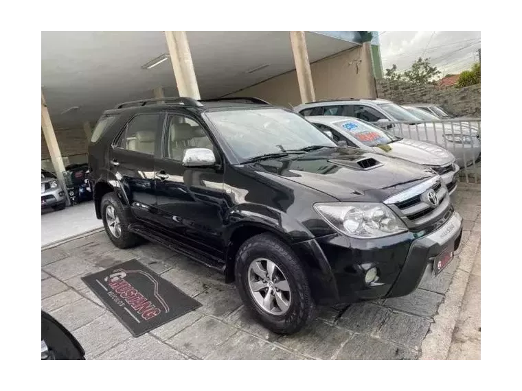 Toyota Hilux SW4 Preto 6