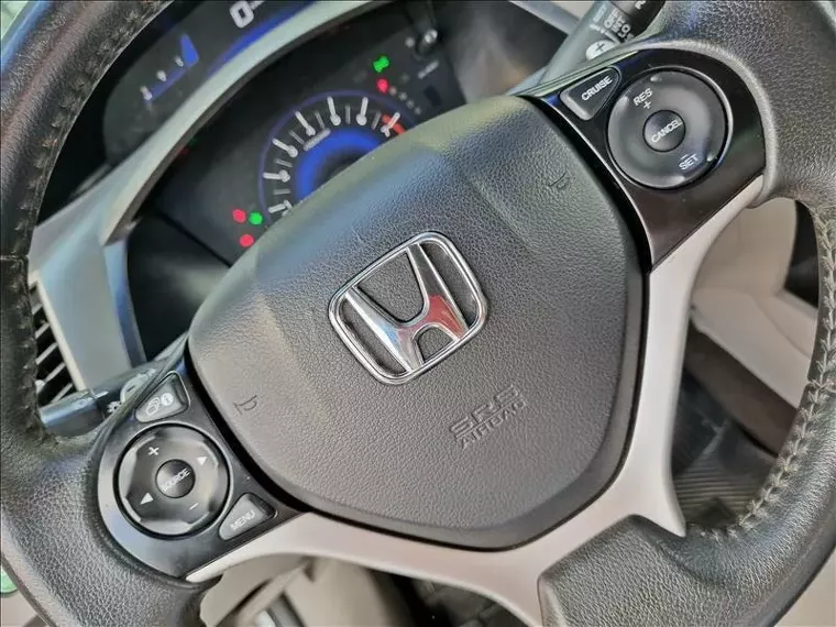 Honda Civic Prata 2