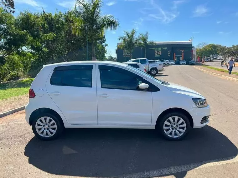 Volkswagen Fox Branco 8