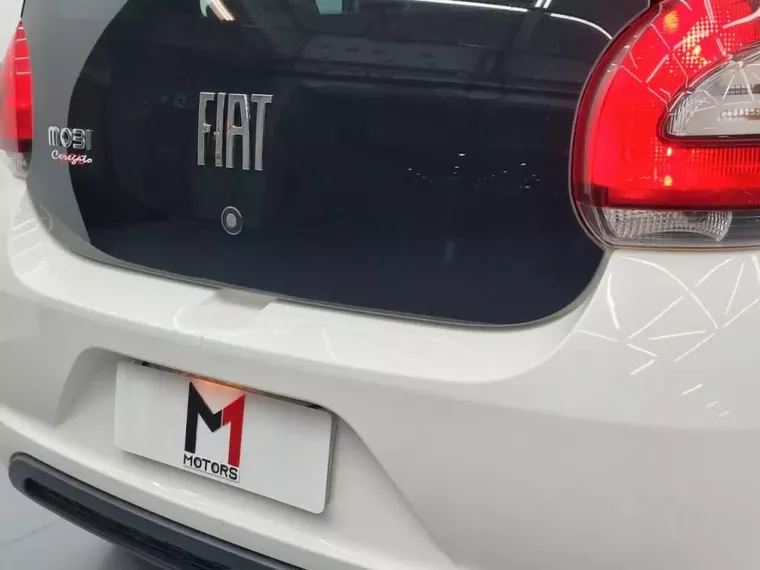 Fiat Mobi Branco 11