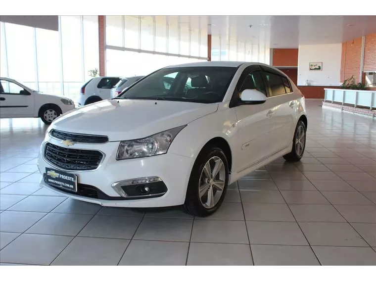 Chevrolet Cruze Branco 2