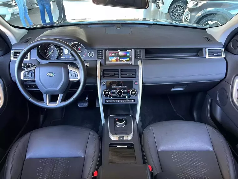 Land Rover Discovery Sport Preto 9