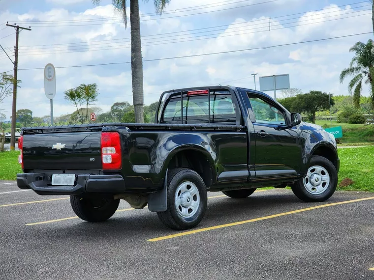 Chevrolet S10 Preto 3