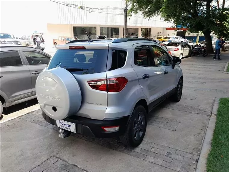 Ford Ecosport Prata 10