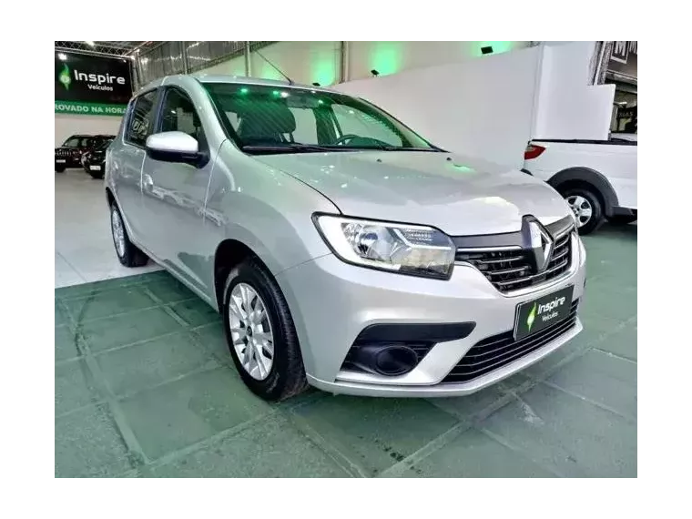 Renault Sandero Prata 4