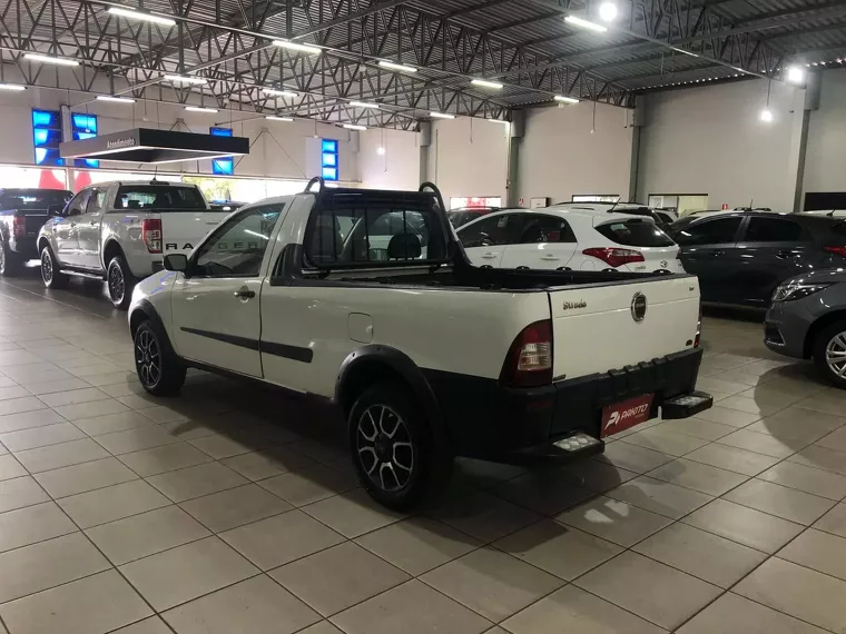 Fiat Strada Branco 5