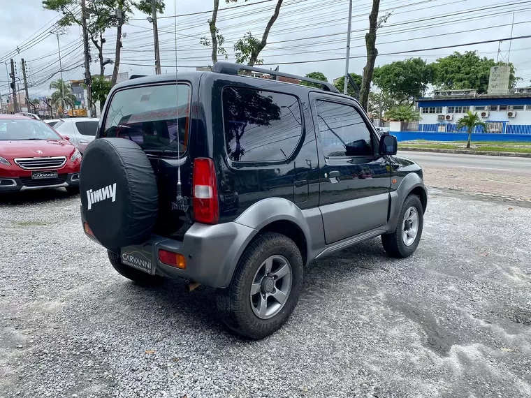 Suzuki Jimny Preto 18