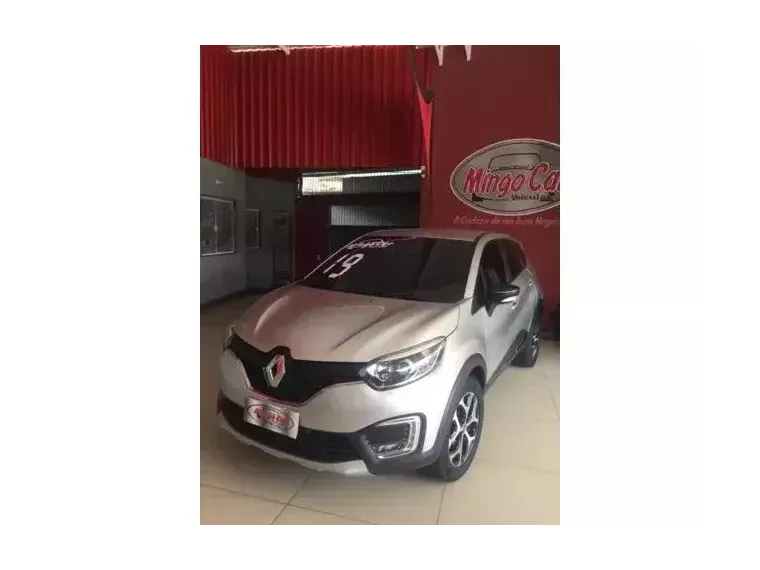 Renault Captur Prata 4