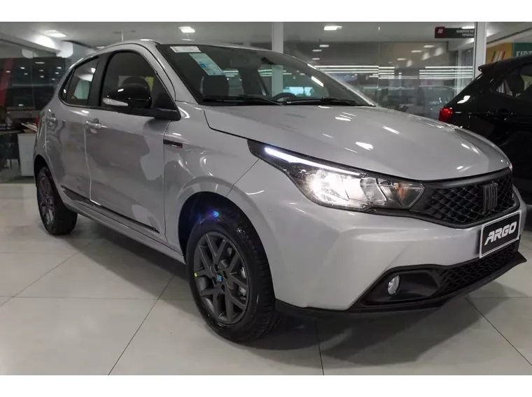 Fiat Argo Prata 9