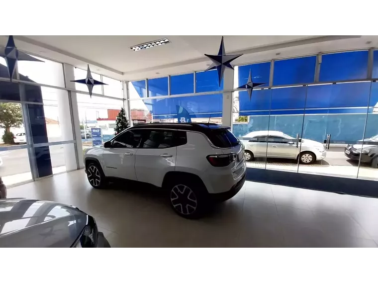 Jeep Compass Branco 12