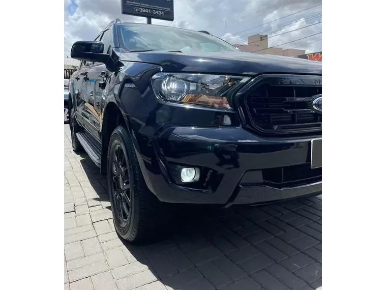 Ford Ranger Preto 6