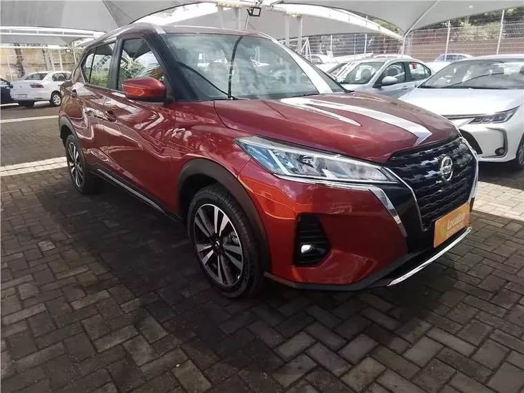 Nissan Kicks Vermelho 4