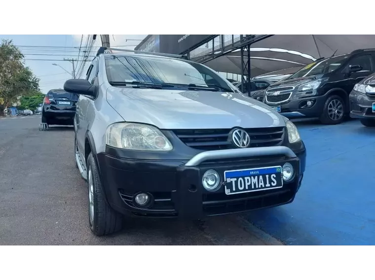 Volkswagen Crossfox Prata 2