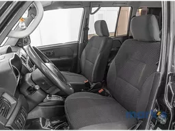 Mitsubishi Pajero TR4