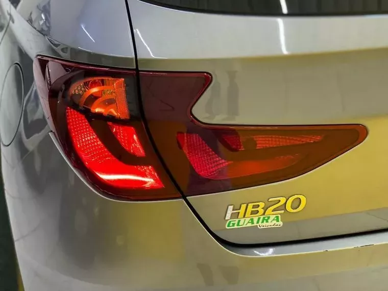 Hyundai HB20 Cinza 15