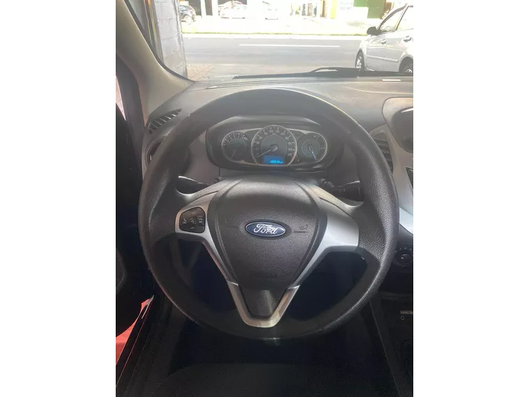 Ford KA Preto 6