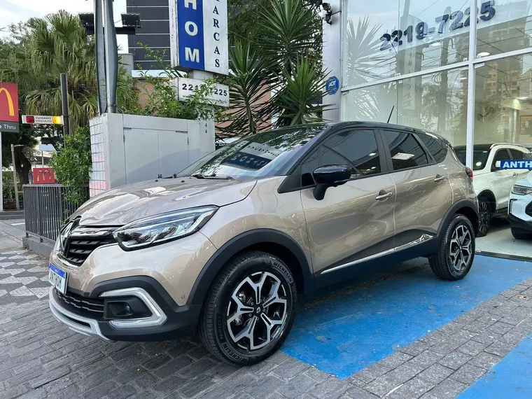 Renault Captur Bege 3