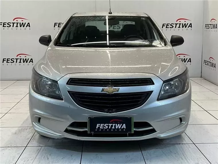 Chevrolet Prisma Prata 9