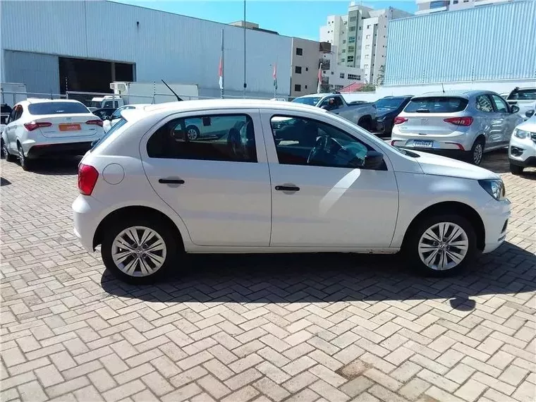 Volkswagen Gol Branco 6