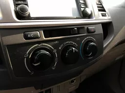 Toyota Hilux SW4