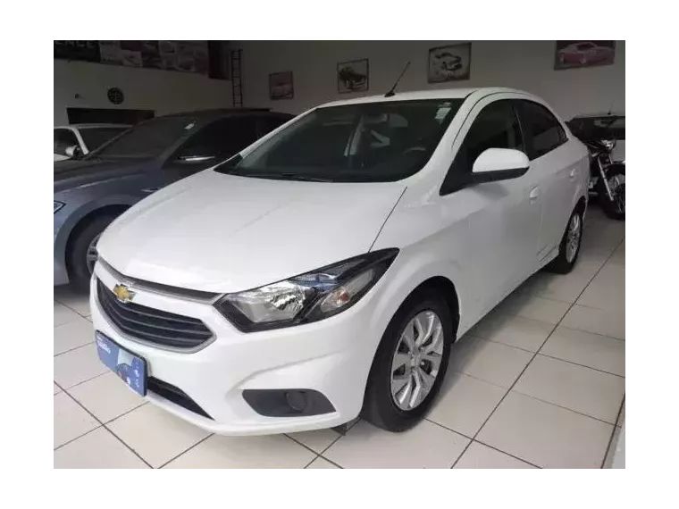 Chevrolet Prisma Branco 6