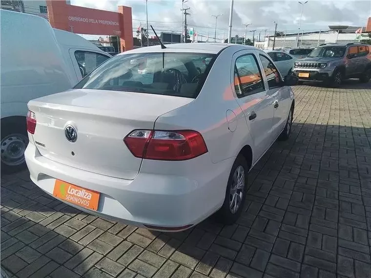 Volkswagen Voyage Branco 8