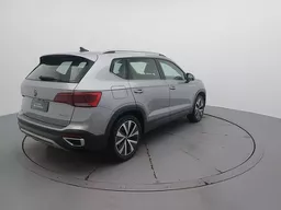 Volkswagen Taos