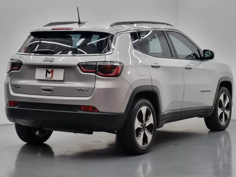 Jeep Compass Prata 15