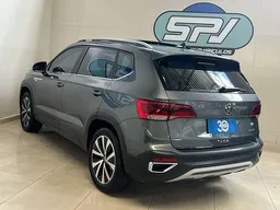 Volkswagen Taos