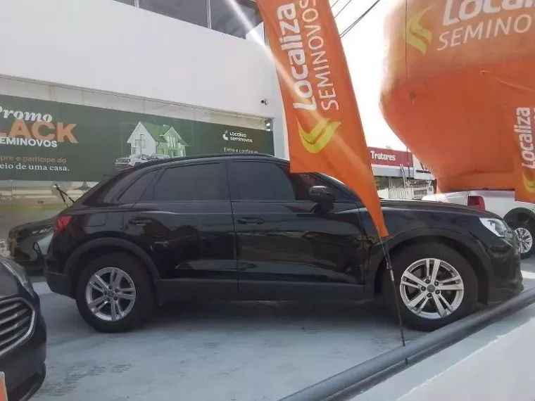 Audi Q3 Preto 4