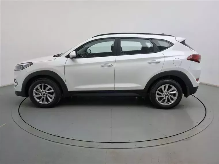 Hyundai Tucson Branco 10