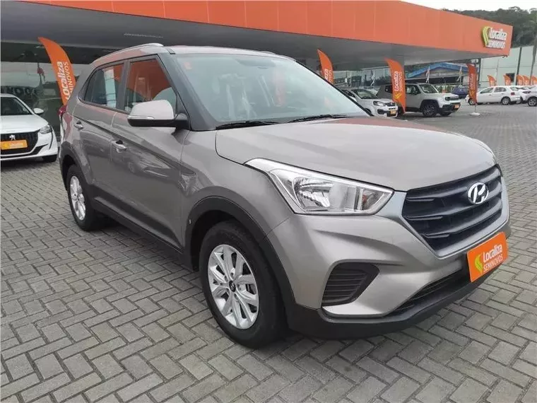 Hyundai Creta Prata 6