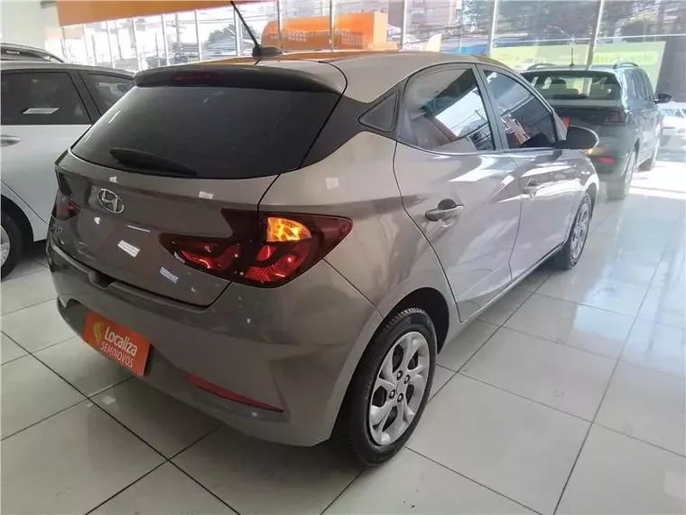 Hyundai HB20 Cinza 7