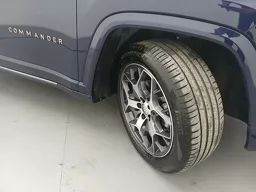 Jeep Commander