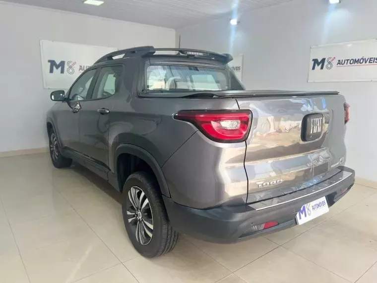 Fiat Toro Cinza 4