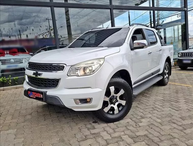 Chevrolet S10 Branco 9