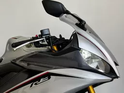 YZF R3