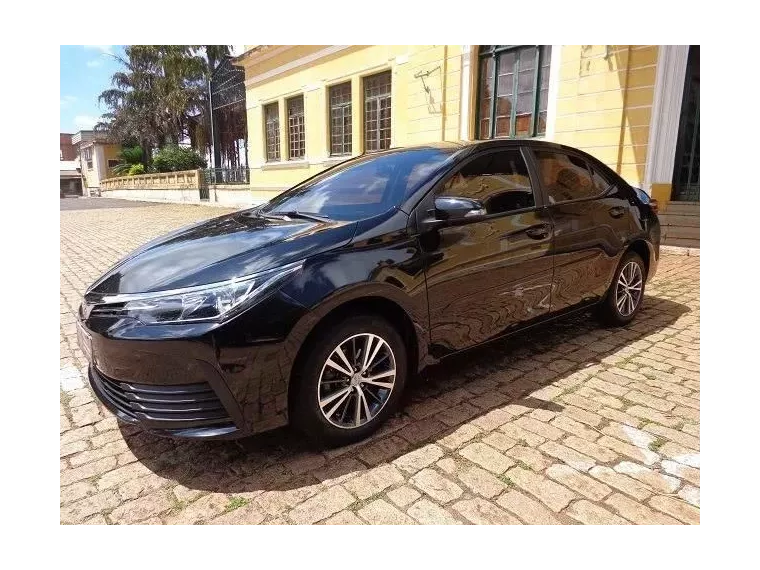 Toyota Corolla Preto 6