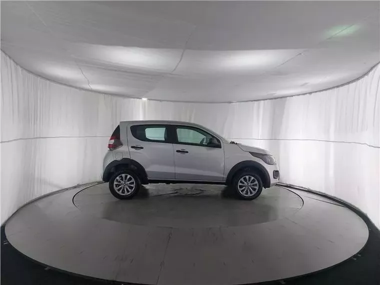 Fiat Mobi Prata 8