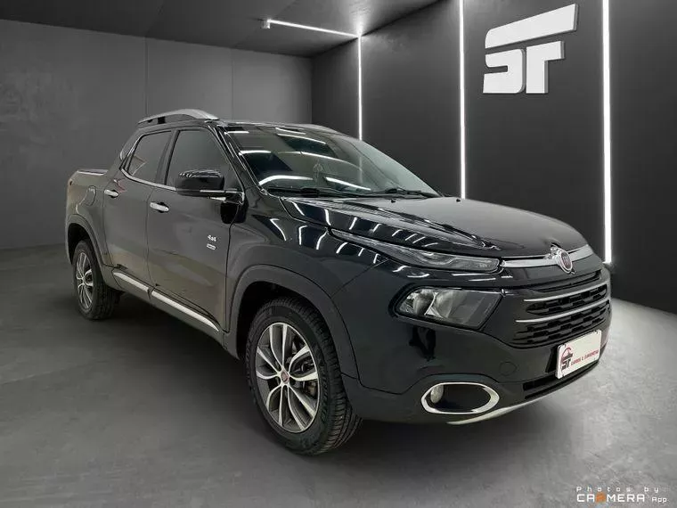 Fiat Toro Preto 7