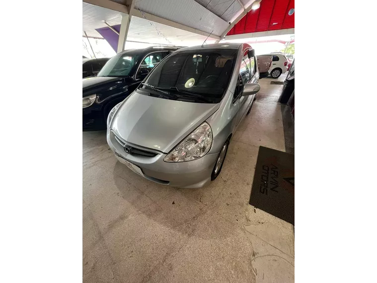 Honda FIT Prata 3